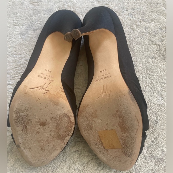 Giuseppe Zanotti Design - black peep toe satin heels - Picture 4 of 6